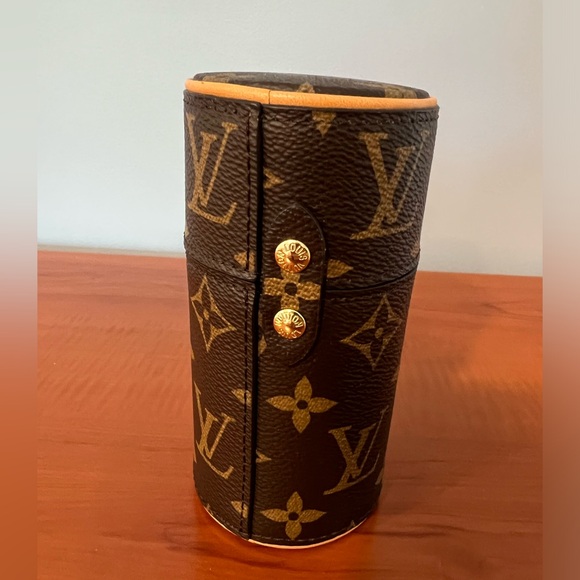 Louis Vuitton 100ml Perfume Travel Case in Monogram - Picture 3 of 7